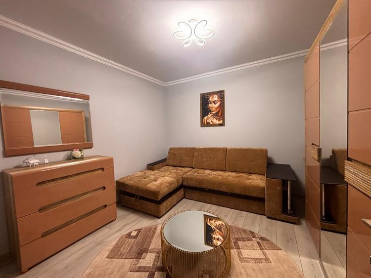 Apartament decomandat de vânzare – zonă centrală