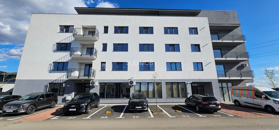 Apartament 2 camere cu curte de 85 mp in complexul Green Garden. - 13
