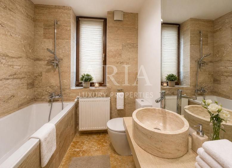 SNAGOV VILA | 36m DESCHIDERE LA LAC | PONTON 250mp | JACUZZI | SPA | BOWLING