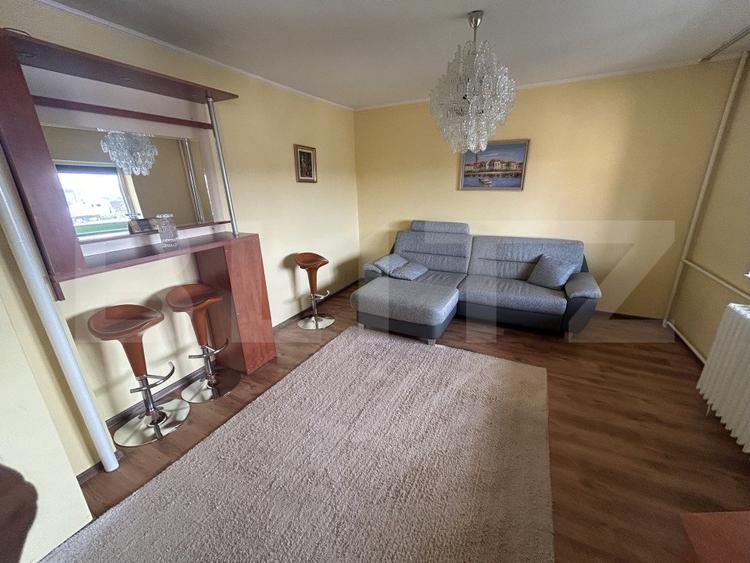 Casa cu 4 camere zona Rogerius