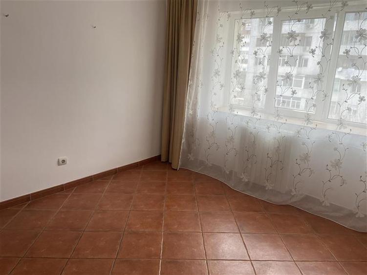 Apartament 2 camere , zona ultacentrala - Casa de Pensii , decomandat 54 mp , re