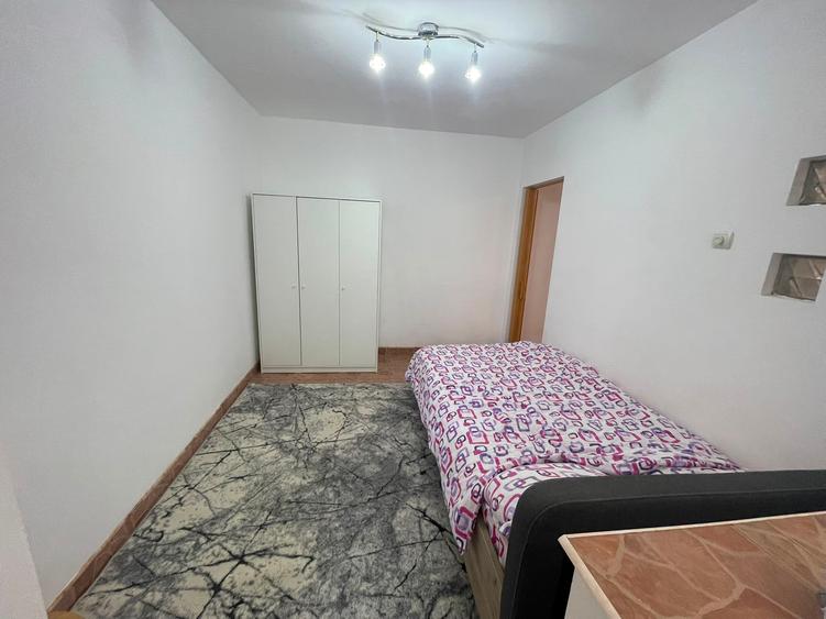Apartament cu 2 camere, etajul 1/4, PET FRIENDLY, zona Mircea Cel Batran,