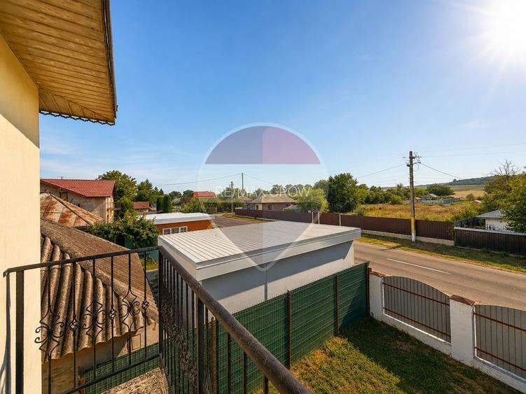 Casa cu 6 camere de vânzare în Negri jud. Bacau / posibilitate duplex