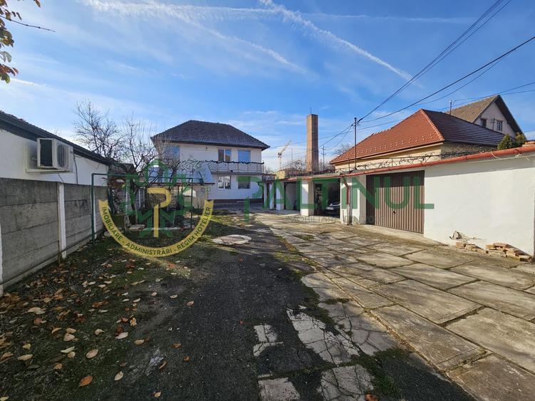 Casă spațioasă, retrasă de la stradă, într-o zonă liniștită din Sibiu