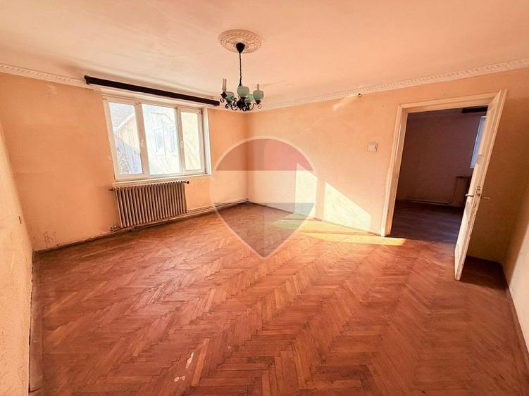 Duplex de vânzare | 4 camere, teren 318 mp | Păcii, Sector 6
