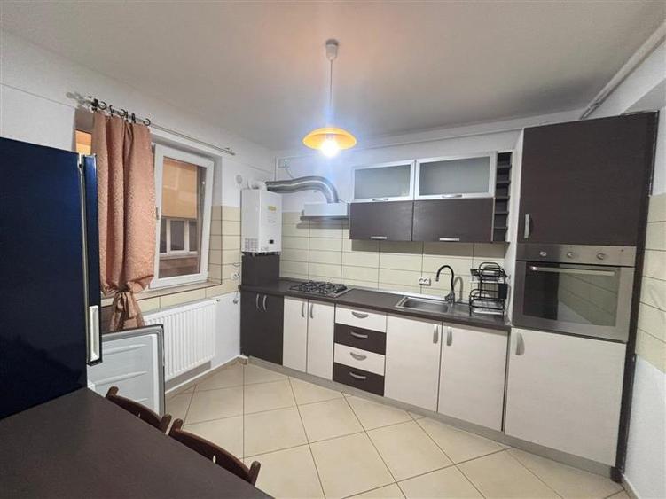 Berceni-Aparatorii Patriei Apartament 3 camere, Spatios- Luminos
