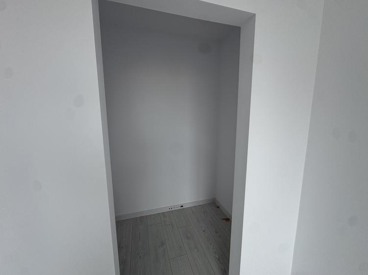 Apartament 3 camere | Giroc | Decomandat | Parcare inclusa