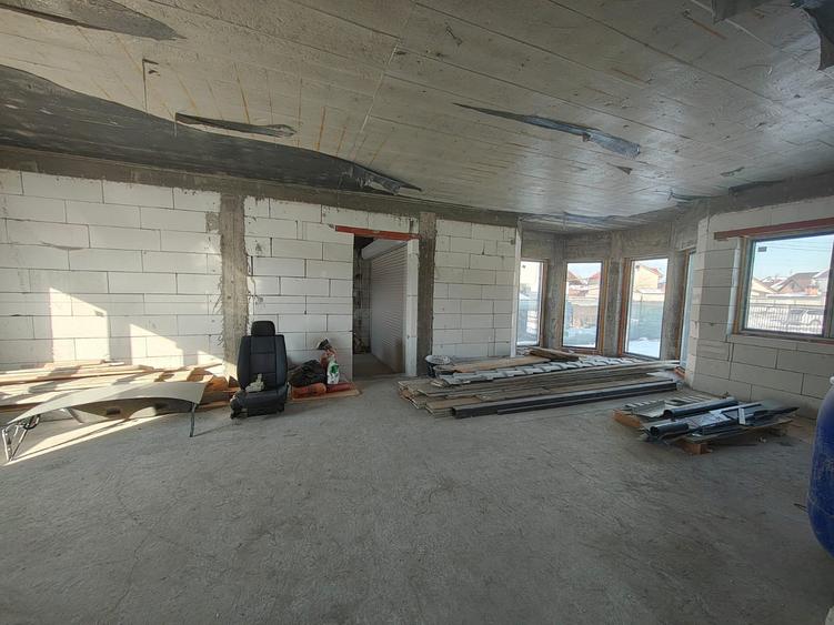 VALU LUI TRAIAN - casa 4 camere teren 459 mp