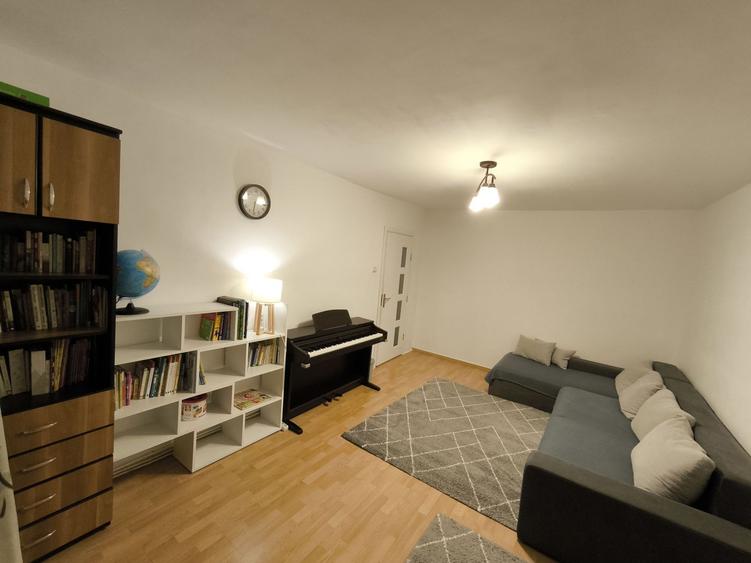 Apartament 3 camere decomandate, etaj 1, in Zorilor, zona Pasteur