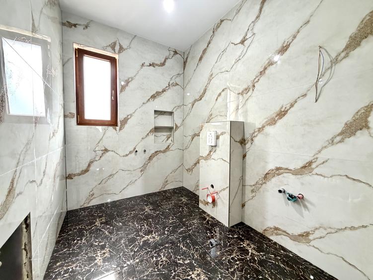 Duplex modern, 4 camere, 124 mp utili, 303 mp teren - Ghiroda