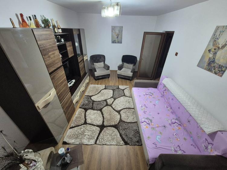 Apartament 2 camere PORT-TULCEA 54mp (schimb cu casa )