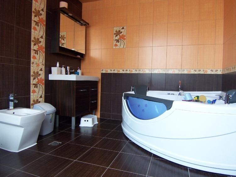Vila lux Baneasa-Lac, langa Petrom City, zona exclusivista pe malul lacului