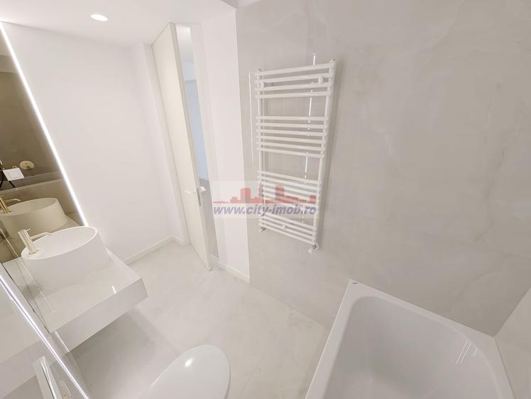 Vanzare Apartament 3 camere Cortina Pipera