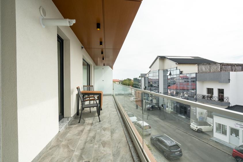 Apartament la prima inchiriere + parcare + garaj