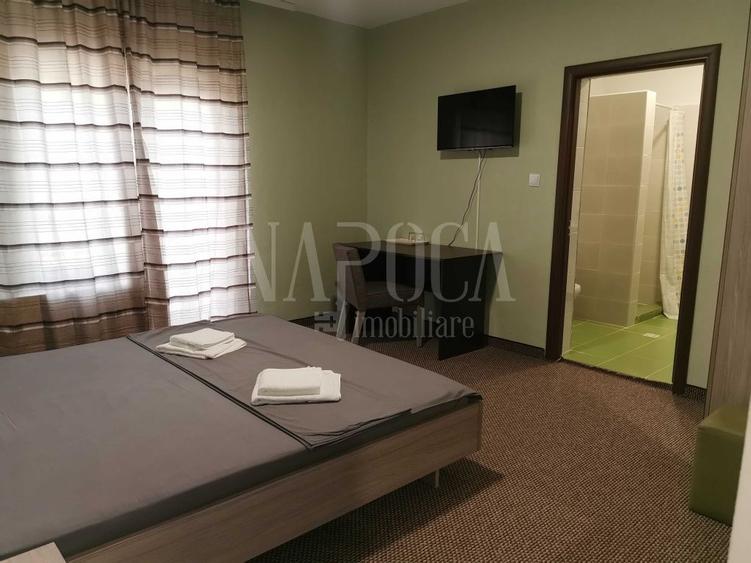 Casa 16 camere de vanzare in Baile Felix