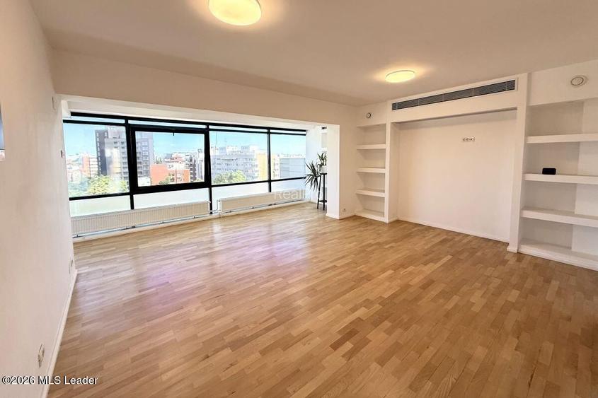 Polona - Duplex 256 mpu, 6 camere, etaje 6+7, panorama, terase 52 mp - 4