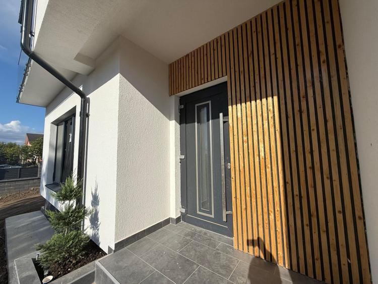 Casa de vanzare 4 camere, 116mpu, 290mp teren  Bucium- Visani, Iași