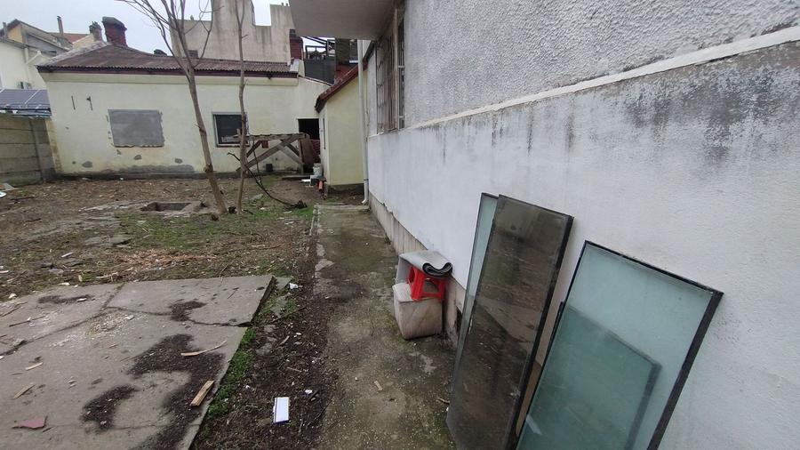 Casa de demolat zona Centrală