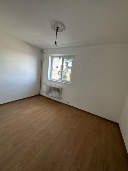 Apartament cu 2 camere, etaj 5/10, zona Tatarasi