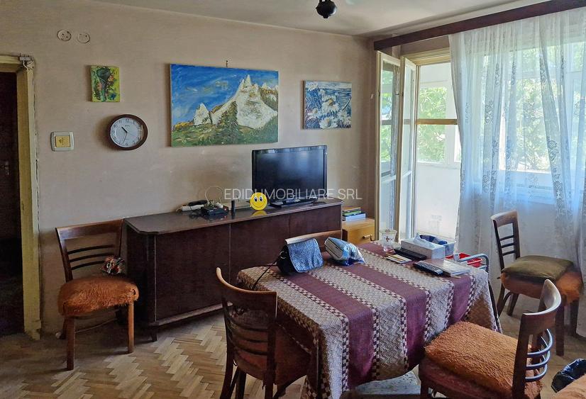 Vanzare 3 camere Zboina Neagra-Giulesti, 4/10, reabilitat, necesita renovare - 4