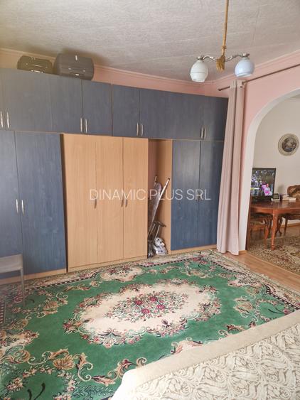 Casa vânzare zona str Lupeni - 8