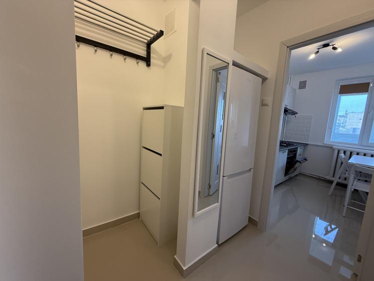 Apartament 2 camere | Renovat | Grivița | metrou | vedere spate