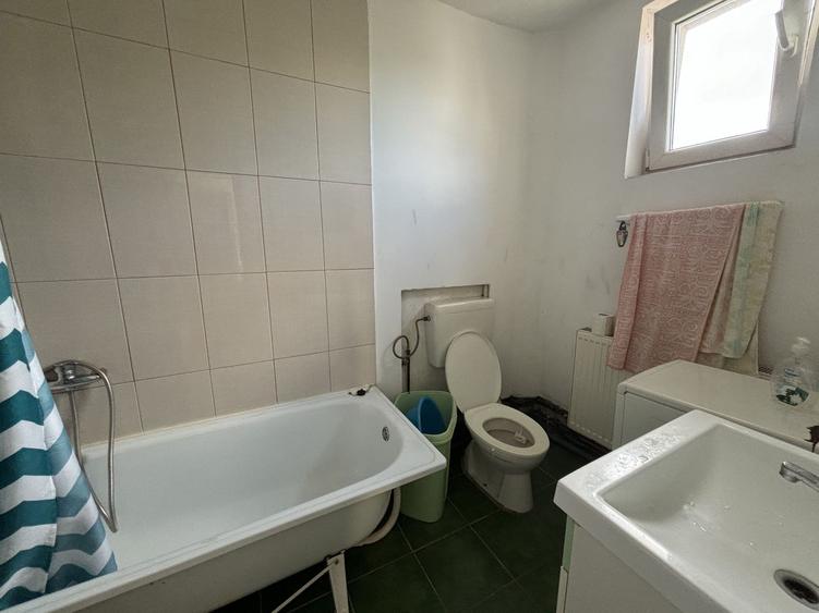 Casa cu 2 apartamente zona Mehala