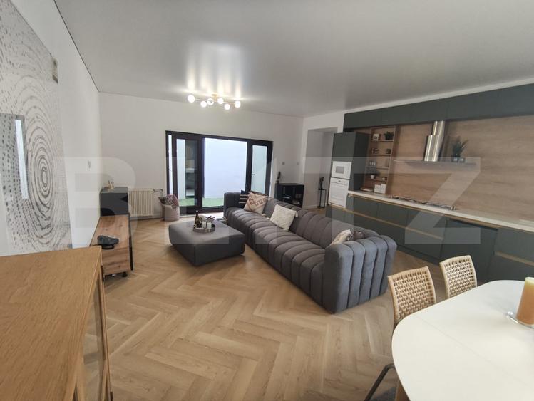 Casǎ finisata modern, la cheie, vis-a-vis de Spitalul Județean
