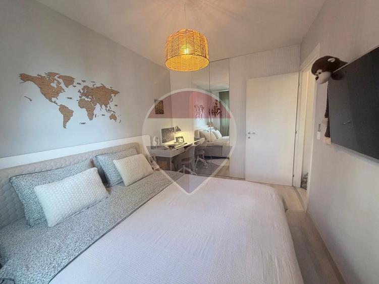 Vanzare apartament 2 camere Hils Pallady
