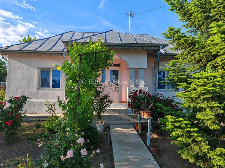VANZARE CASA INDIVIDUALA - 3