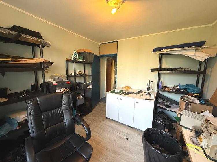 Apartament 3 camere Crangasi - Bloc 1985 - 5min de Metrou Crangasi