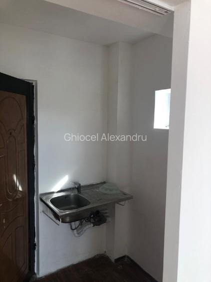 Garsoniera de vanzare - Pitesti Str. Depozitelor - 4
