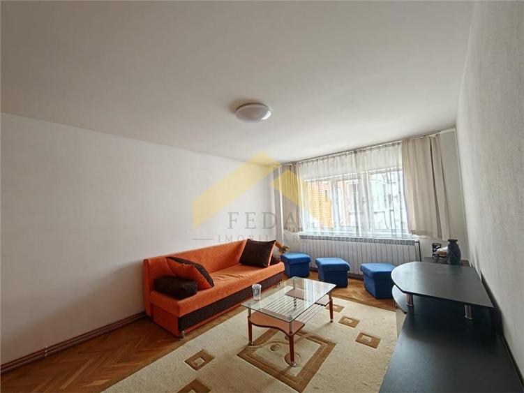 Apartament 3 camere de inchiriat zona Podgoria