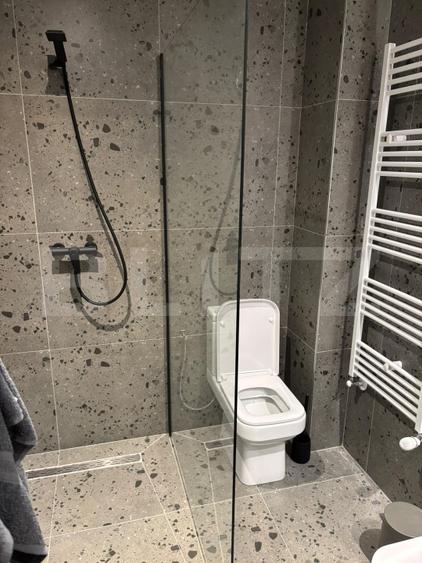 Apartament cu 2 camere, 60 mp, zona Centrala