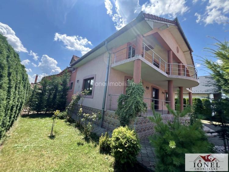 Vila de vanzare in Sebes - 2