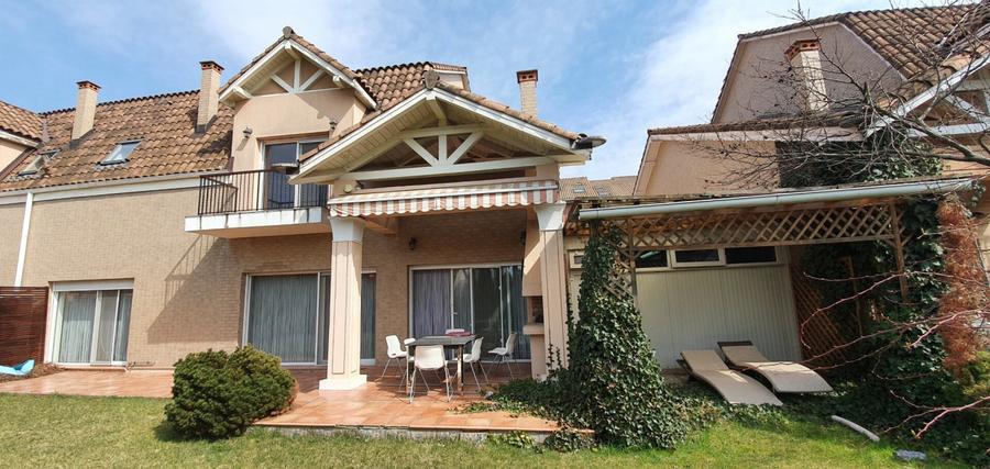 PIPERA COMPLEX DE VINZARE VILA IBIZA GOLF LIGHT
