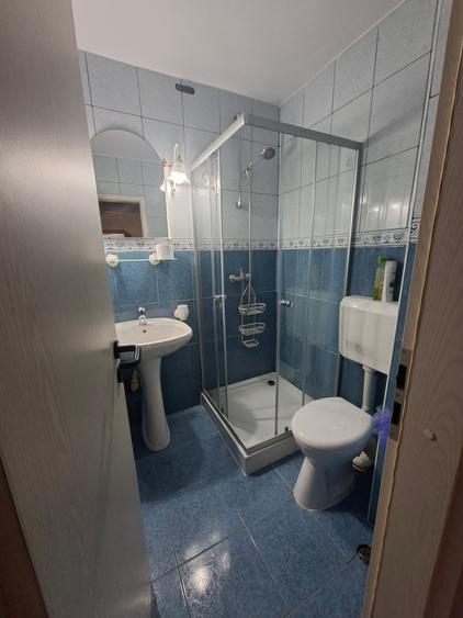 Apartament cu 4 camere et.1 lângă Iulius Mall
