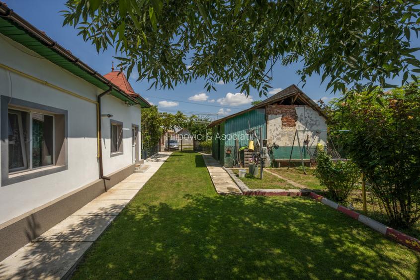 RACARI - DAMBOVITA, CASA PE PARTER 85 MP, LOT 2200 MP! - 16