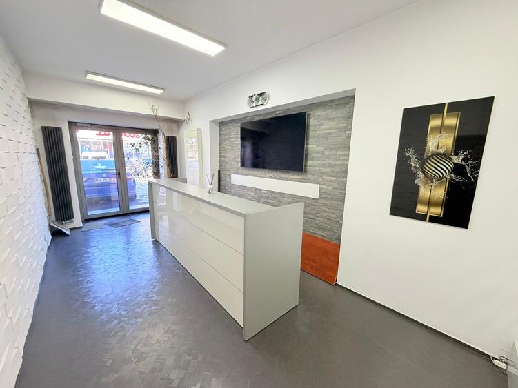 Spatiu comercial- birouri de inchiriat | 230mp | Zona Eliana Mall/Brintex