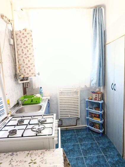 Proprietar vand apartament 2 camere