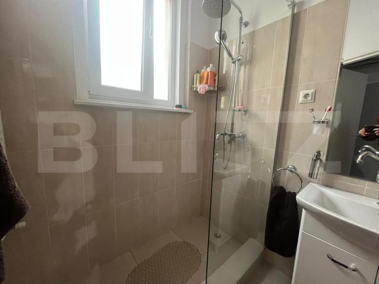 Apartament 2 camere, 67 mp, zona Cetate