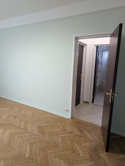 3 camere nemobilat proaspăt renovat bucătărie IKEA