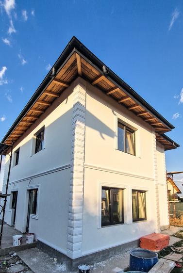 Casă individuală cu 5 camere Strada Soarelui-Iași! Placă de beton! Comision 0%