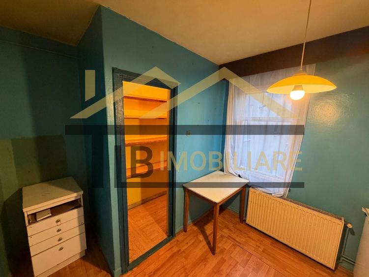Apartament de 2 camere, decomandat, 52.5mp, zona Diamant
