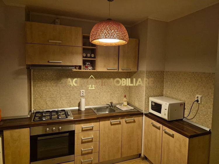 Garsoniera de inchiriat | Victoriei | Metrou | Mobilat