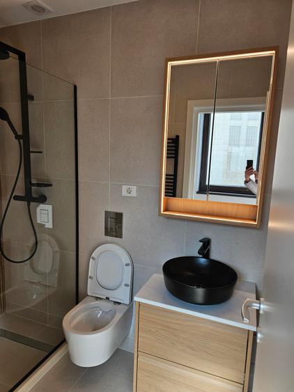 Inchiriere apartament 3 camere plus un birou, sector 1, Petrom City