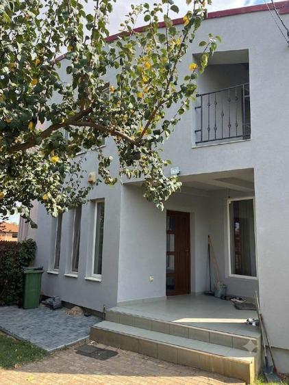 Proprietate deosebită în Săcălaz: Duplex 5 camere și teren suplimentar