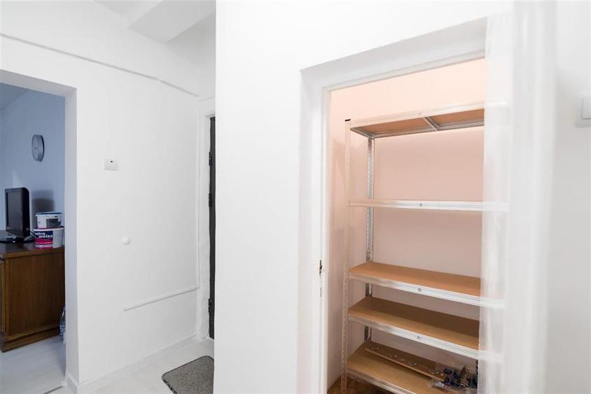 RECO Apartament cu 4 camere Central