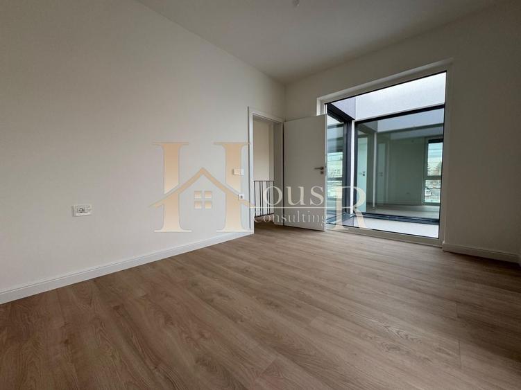 In Oras.Costructie moderna.Compartimentare Excelenta!
