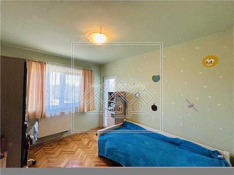 Apartament decomandat, 3 camere, 2 bai, 2 balcoane - Strand - 9